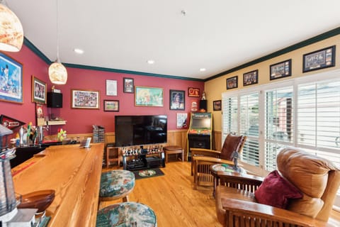 Coastal Getaway home House in El Granada