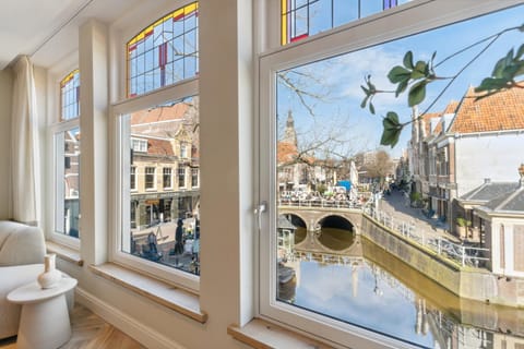 Living room, Seating area, City view