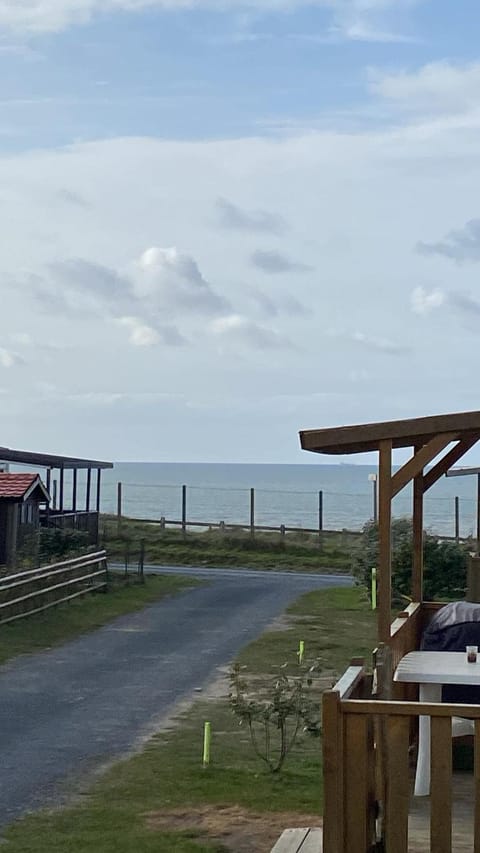 Les pieds dans l eau Campground/ 
RV Resort in Le Portel