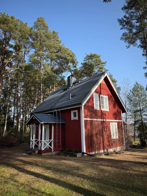 Property building, Neighbourhood, Natural landscape
