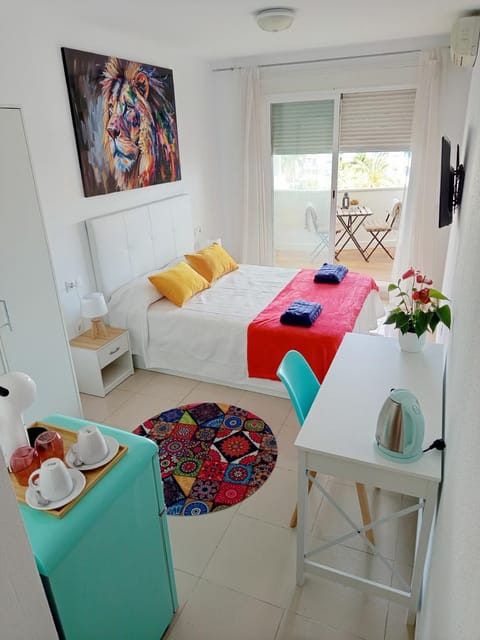 Habitación Estepona Rainbow Vacation rental in Estepona
