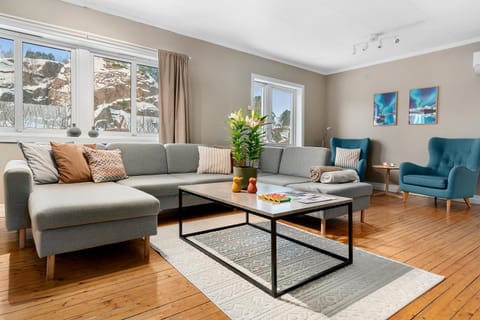 Central 5 Bedroom Villa with Svolværgeita View Villa in Lofoten