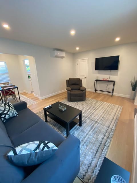 TV and multimedia, Living room