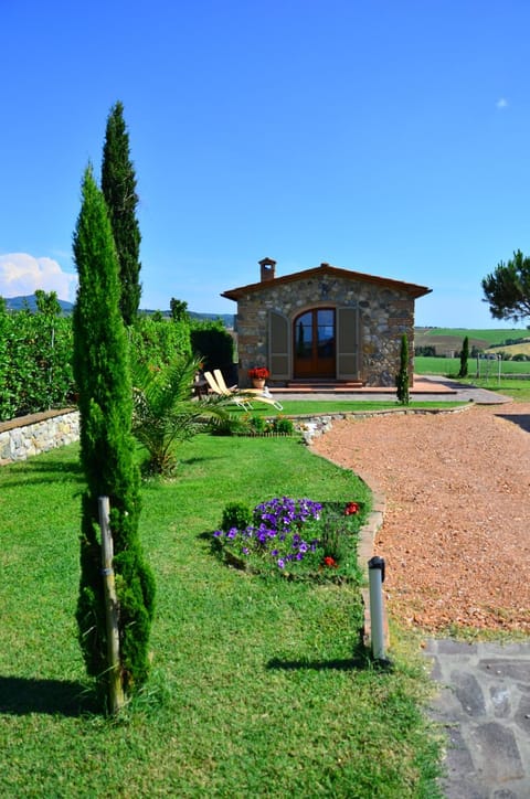 Agriturismo L'impero Farm Stay in Tuscany