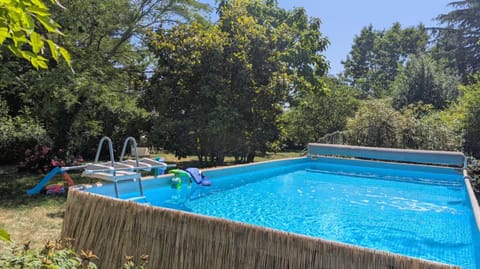 Garden, Swimming pool