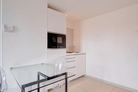 Le Semiramis l Central & Views l Shellter Rentals Inn in Saint-Tropez