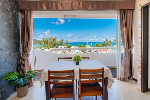 Living room, Sea view