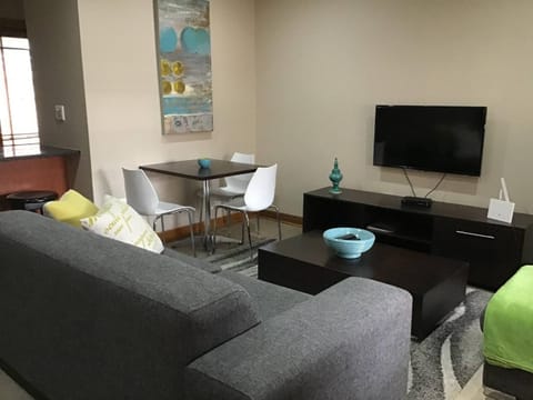 Communal lounge/ TV room, TV and multimedia, Living room