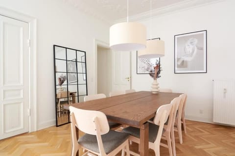 2BR Oasis in the heart of CPH Apartment in Copenhagen