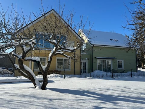 Property building, Winter