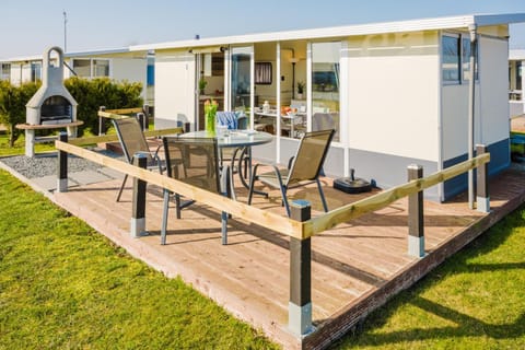 Spring, Garden, Balcony/Terrace, Dining area, Garden view