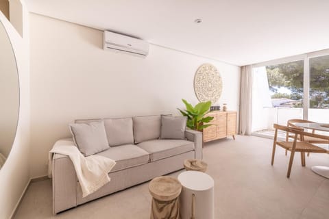 AR4 Cosy, one-bed with sea views Apartment in Estepona