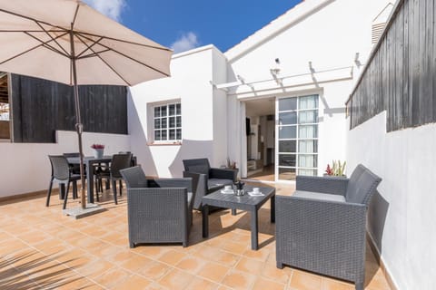 Patio, Balcony/Terrace