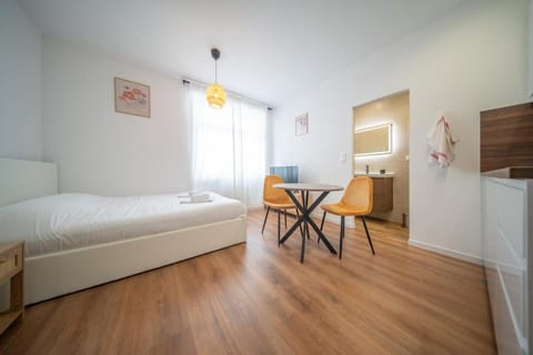 Frontiere Suites 4 Saint-Louis Proche Bale Apartment in Weil am Rhein