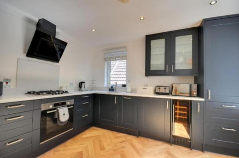 Alum Chine Beach Apartment 1 Apartment in Poole