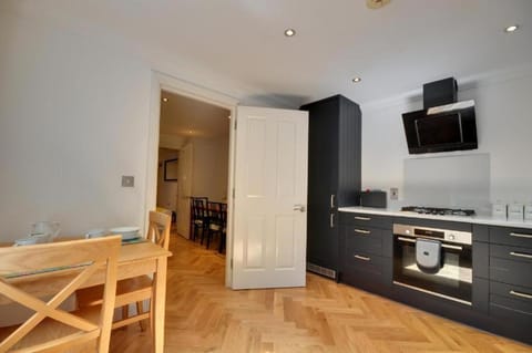 Alum Chine Beach Apartment 1 Apartment in Poole