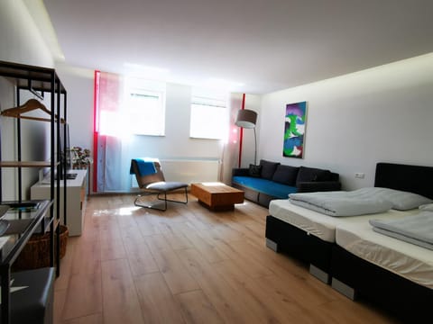 Living room, Photo of the whole room