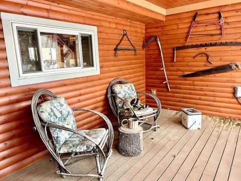 Quiet Maine Cabin Getaway Cabin in Acton