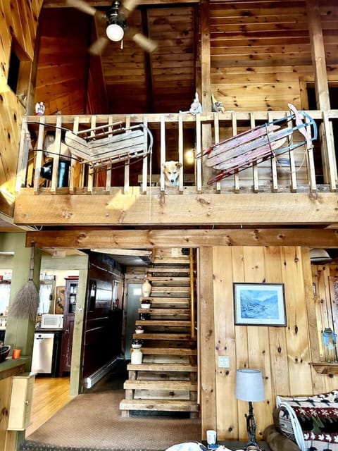 Quiet Maine Cabin Getaway Cabin in Acton