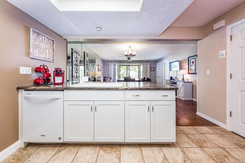 Shorefront Escape at TRL House in Kimberling City