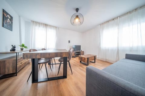 Frontiere Suites 7 Saint-Louis Proche Bale Apartment in Weil am Rhein