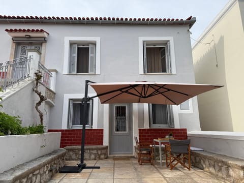 MantasHouse Apartment in Spetses