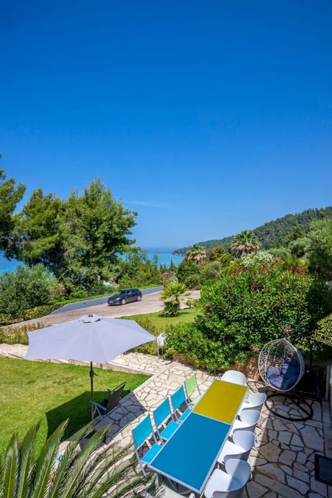 Natural landscape, Mountain view, Sea view