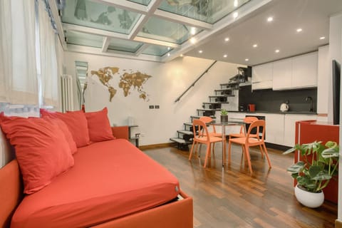 Kitchen or kitchenette, Living room