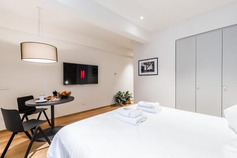 Charming Suite in Palazzo San Giorgio Apartment in Genoa