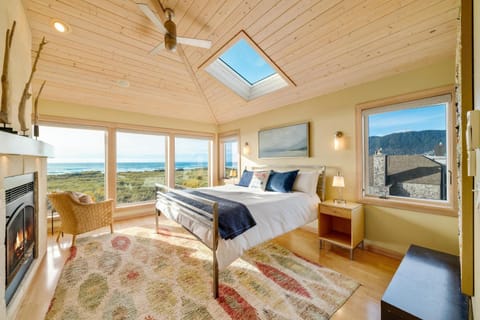 Aria 2-MCA#1347 House in Manzanita