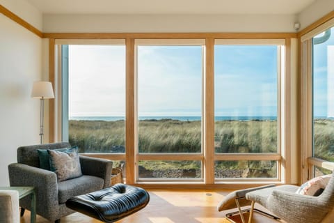 Aria 2-MCA#1347 House in Manzanita