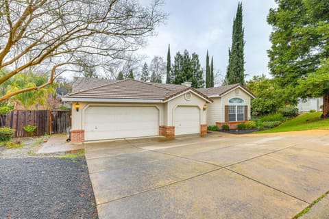 Family Home Near Folsom Lake in El Dorado Hills! House in El Dorado Hills