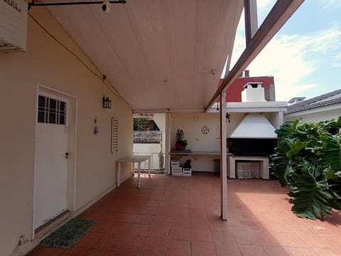 Patio, BBQ facilities, Garden, Floor plan, Parking
