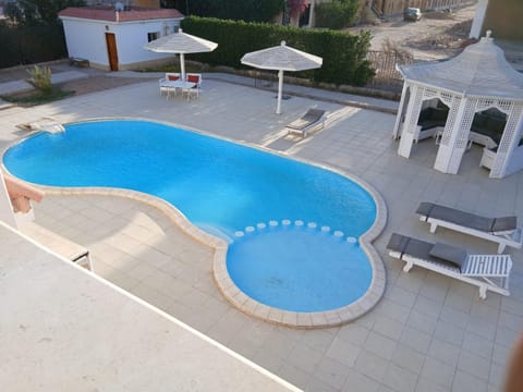 Day, Pool view, Swimming pool, Swimming pool, sunbed