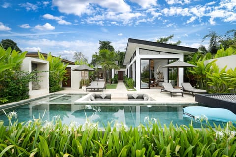 Property building, Pool view, Swimming pool