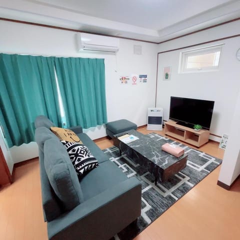 TV and multimedia, Living room, Photo of the whole room