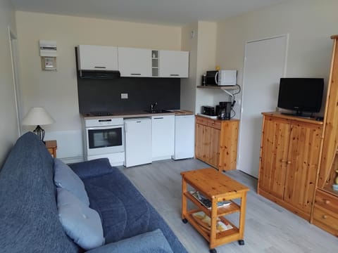 Appartement refait à neuf en 2025 Apartment in Cabourg