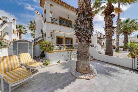 Property building, Patio, Spring, View (from property/room), Balcony/Terrace, Garden view, sunbed