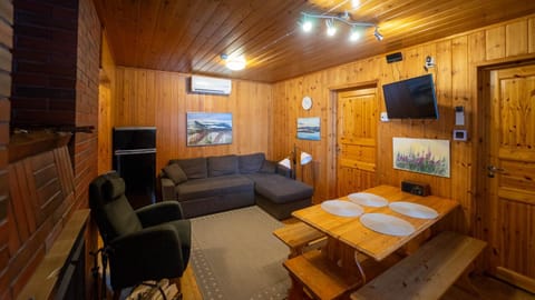 TV and multimedia, Living room