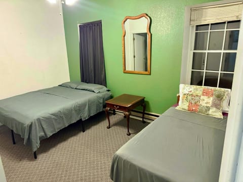 Wenzil Taylor Building Hotel in Iowa