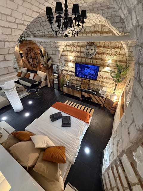 Living room, Seating area, Bedroom