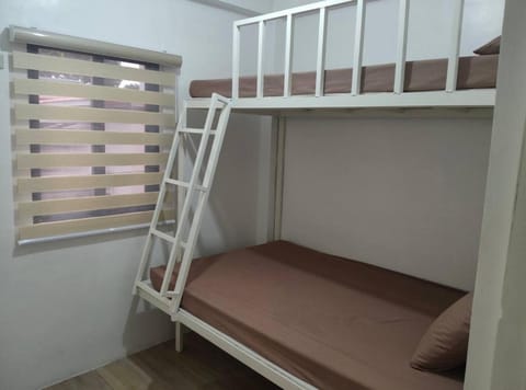 Bed, Photo of the whole room, Bedroom, bunk bed
