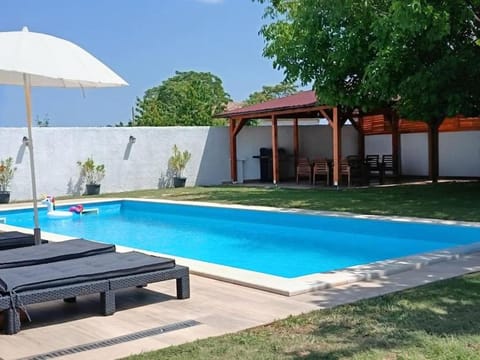 Day, Garden view, Pool view, Swimming pool