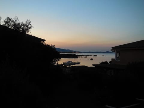 Living room, Sunset