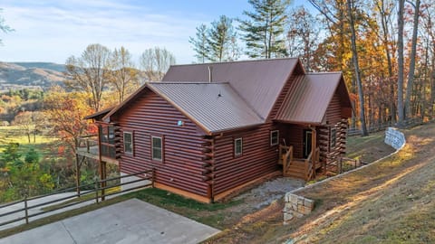 Sunshine Hill House in Fairview