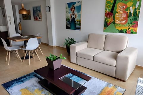 TV and multimedia, On site, Street view