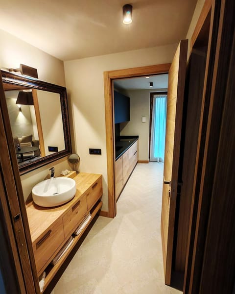 Le Reve Charmant Apartments - Via De L ostan, 18 Apartment in Aosta