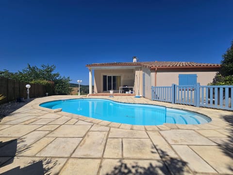 Property building, Patio, Pool view, Swimming pool, sunbed