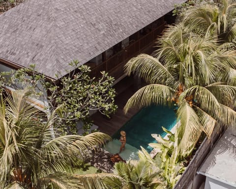 Property building, Swimming pool