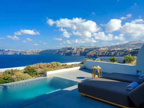 Patio, Nearby landmark, Day, Natural landscape, Summer, View (from property/room), Balcony/Terrace, Landmark view, Mountain view, Pool view, Sea view, Swimming pool, Lunch, Location, sunbed